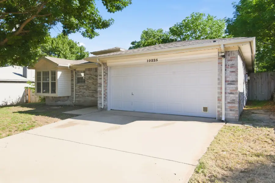 10225 Maverick Drive, Fort Worth, TX 76108 - #3