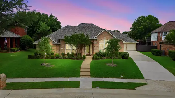 2709 Greenview Drive, McKinney, TX 75072