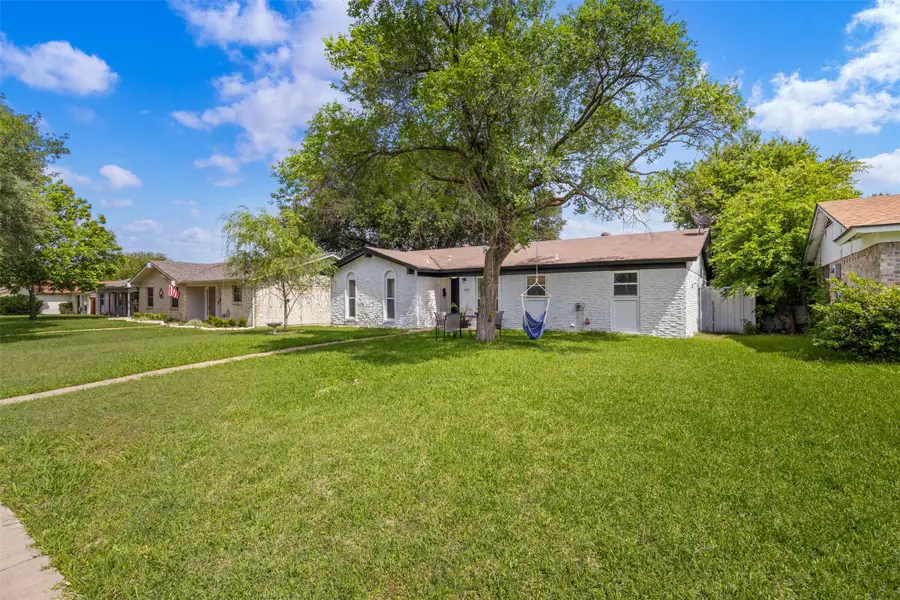 806 Longbeach Drive, Garland, TX 75043 - #2