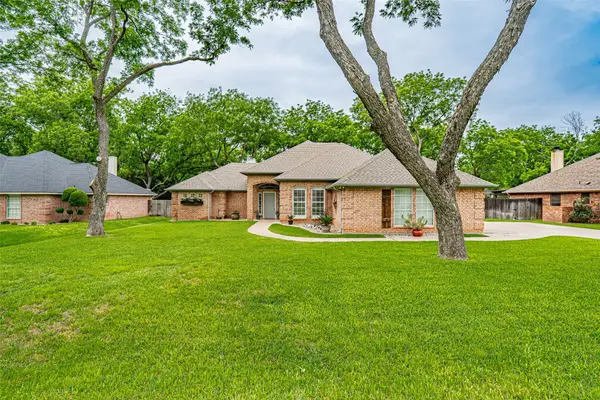 8928 Green Leaves Drive, Granbury, TX 76049