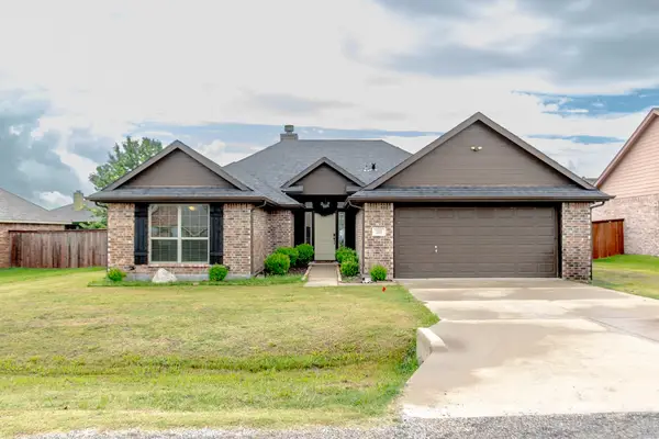 103 Palomino Drive, Palmer, TX 75152