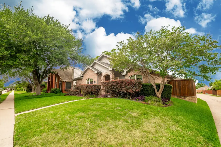804 Lake Bluff Drive, Flower Mound, TX 75028 - #2