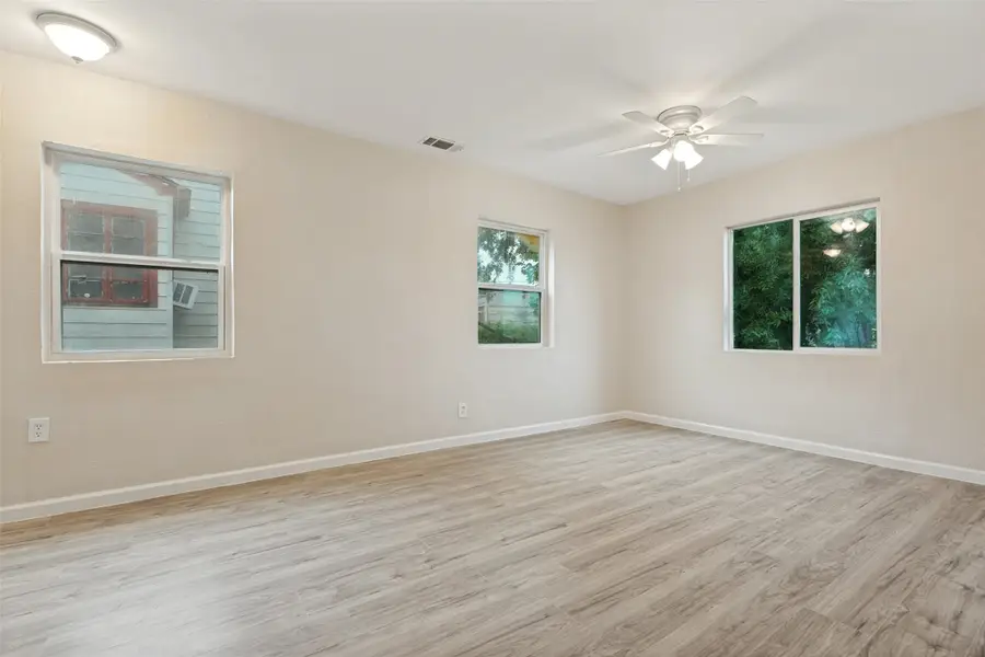 1821 Overhill Lane, Dallas, TX 75216 - #2