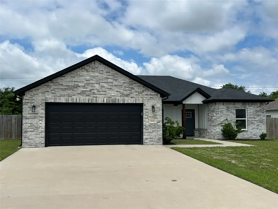 3840 Skylane Avenue, Corsicana, TX 75110 - #2