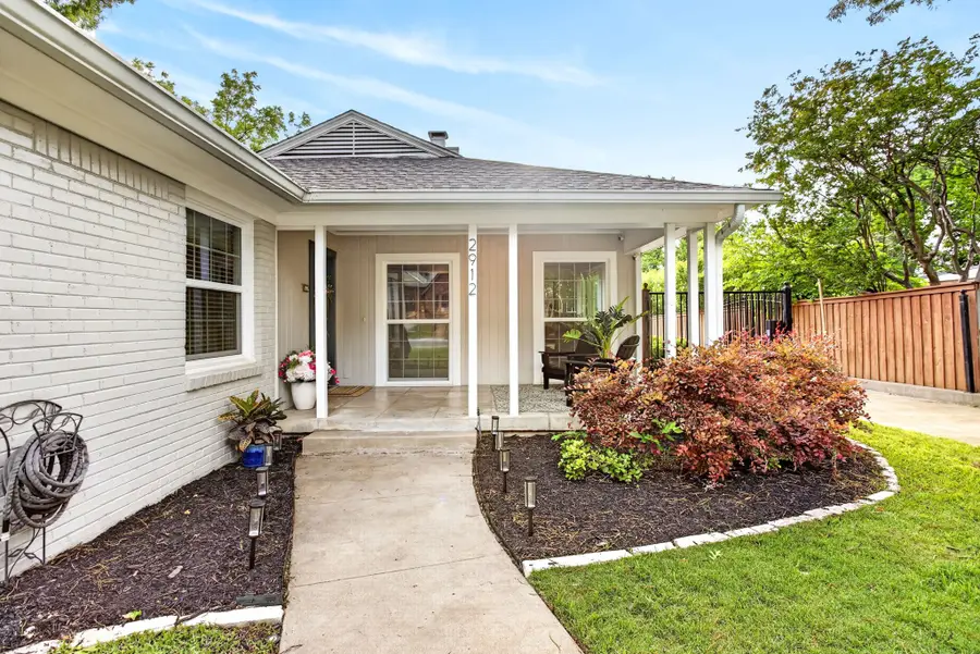 2912 6th Avenue, Fort Worth, TX 76110 - #2