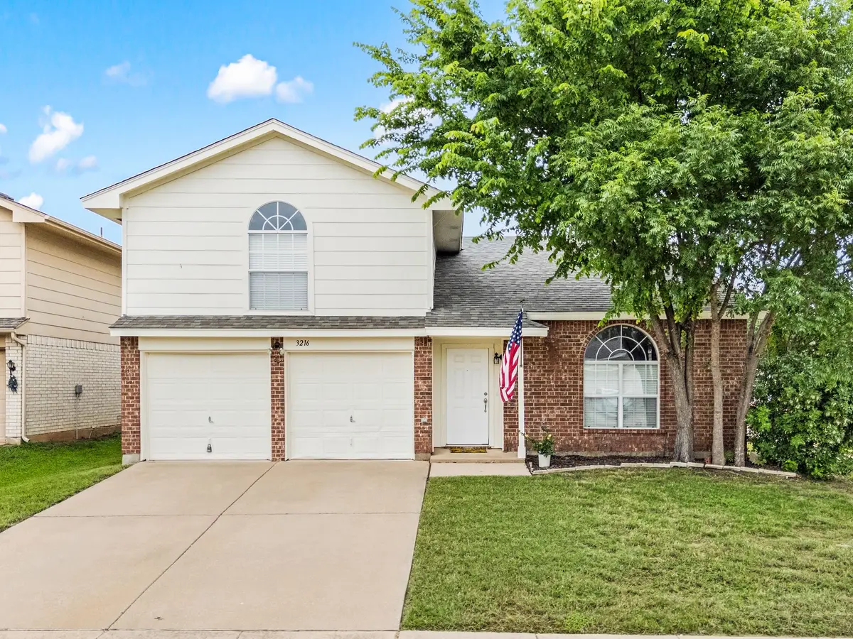 3216 Fountain Parkway, Fort Worth, TX 76053 - #1
