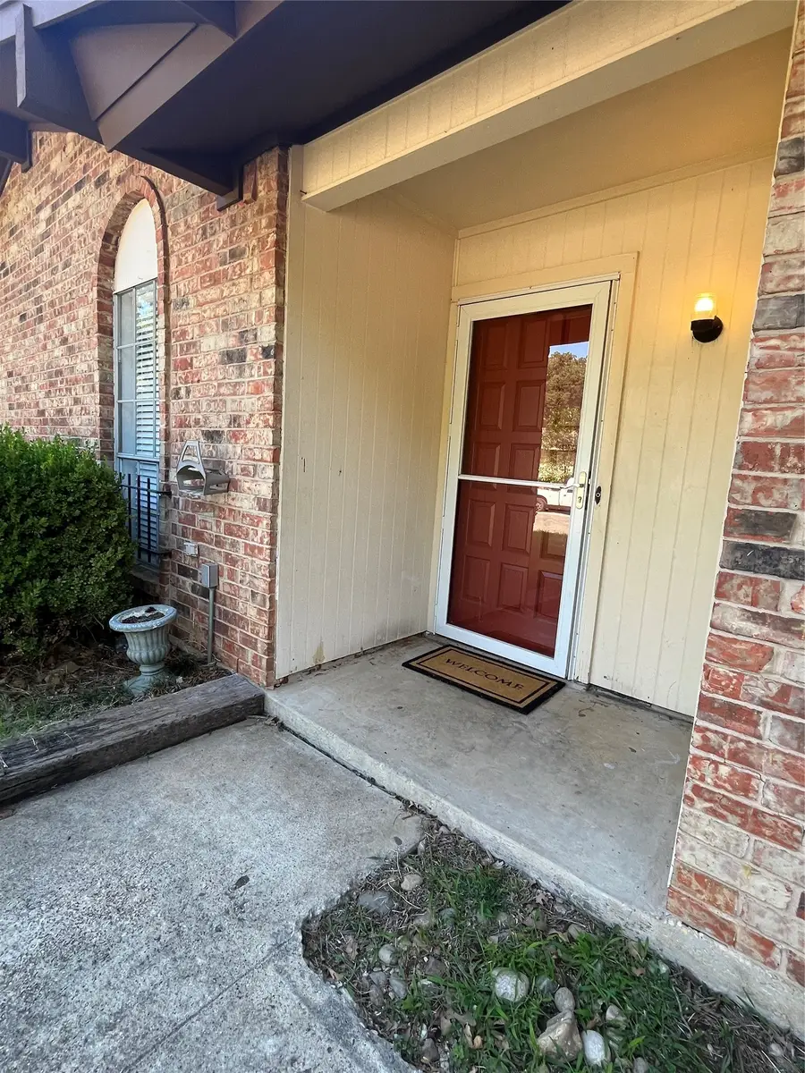 2302 Mercedes Road, Denton, TX 76205 - #2