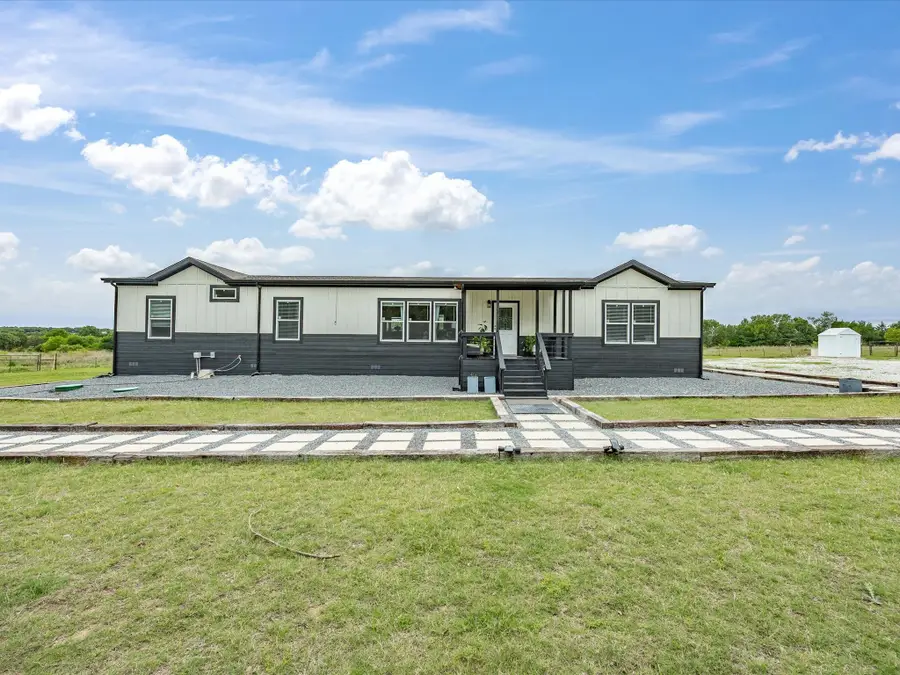 466 Belcher Road, Bowie, TX 76230 - #2