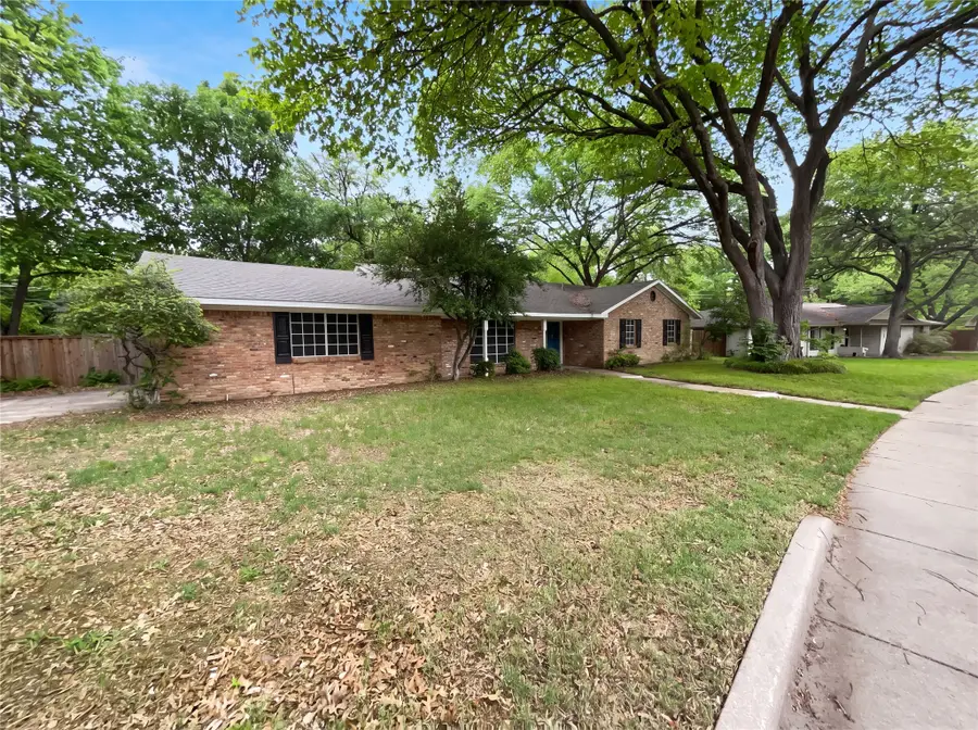 2017 Greenbriar Lane, Plano, TX 75074 - #2