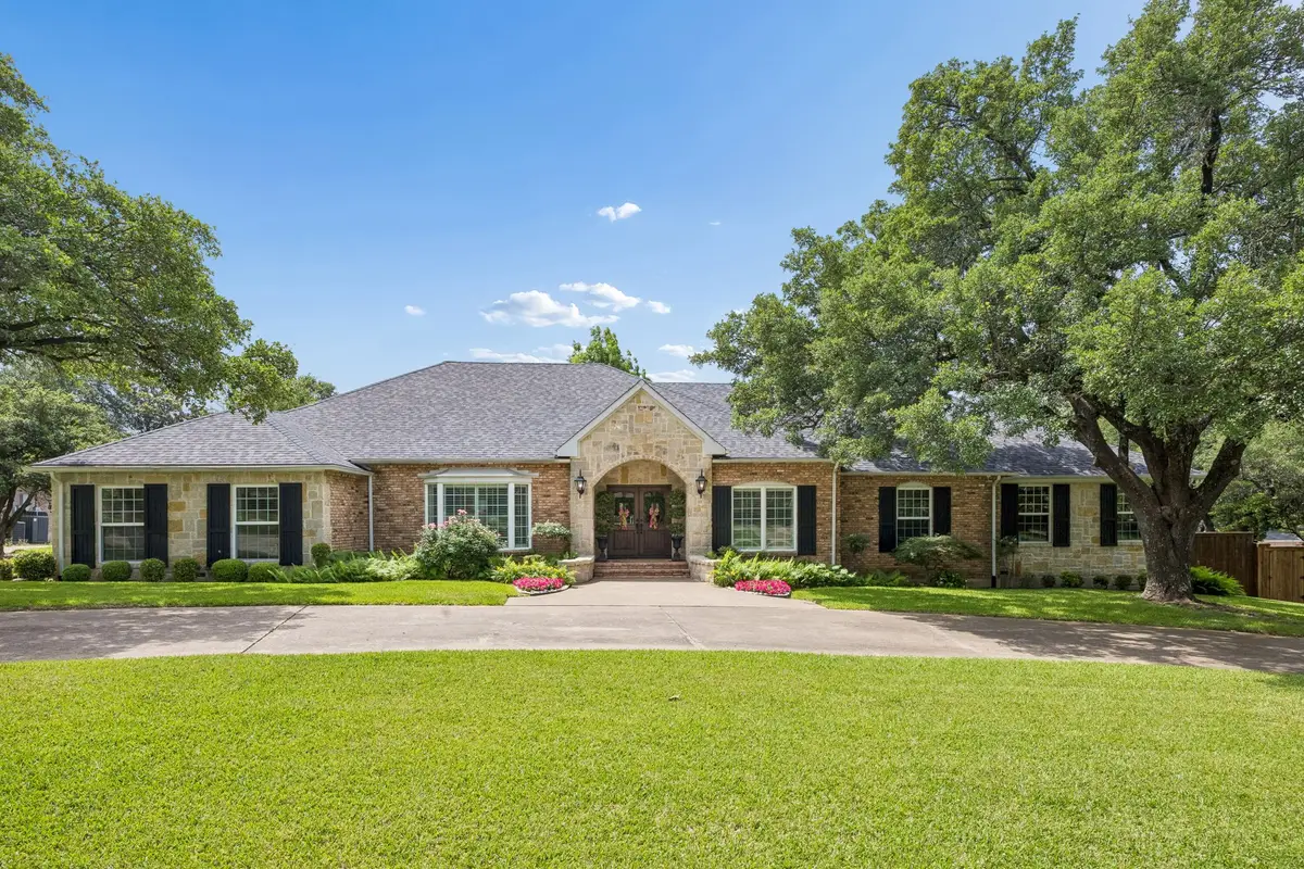 6828 Meadowcreek Drive, Dallas, TX 75254 - #1