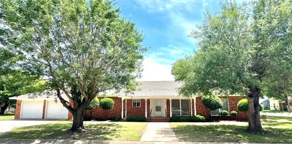 211 Spill Street, Winters, TX 79567