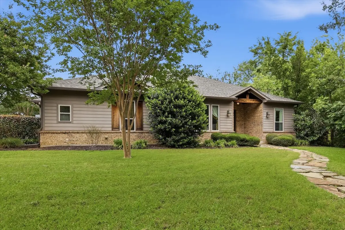6247 Malvey Avenue, Fort Worth, TX 76116 - #1