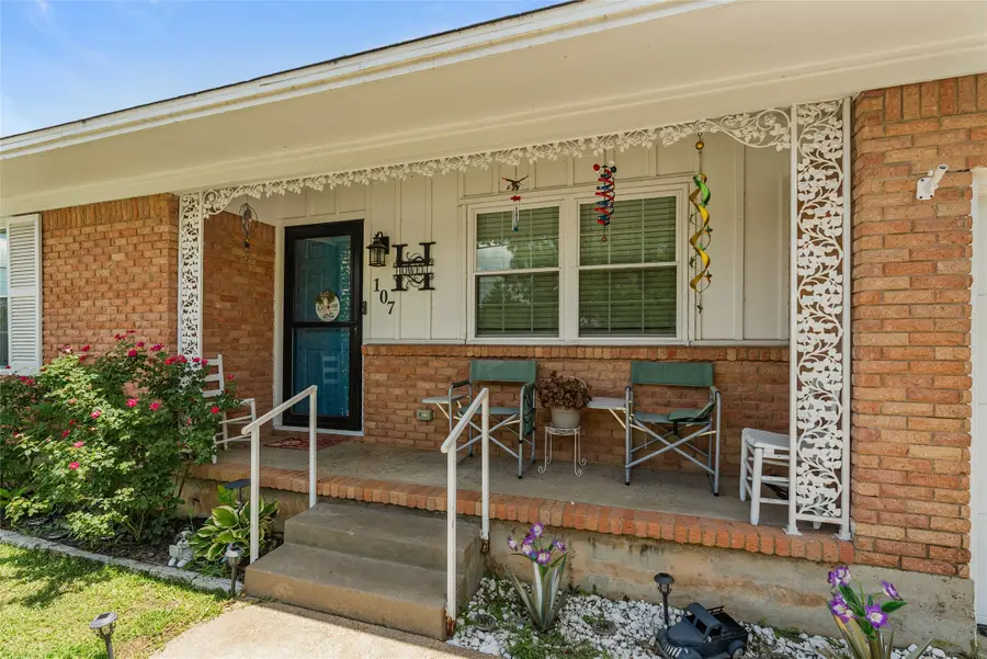 107 Woodard Avenue, Cleburne, TX 76033 - #3