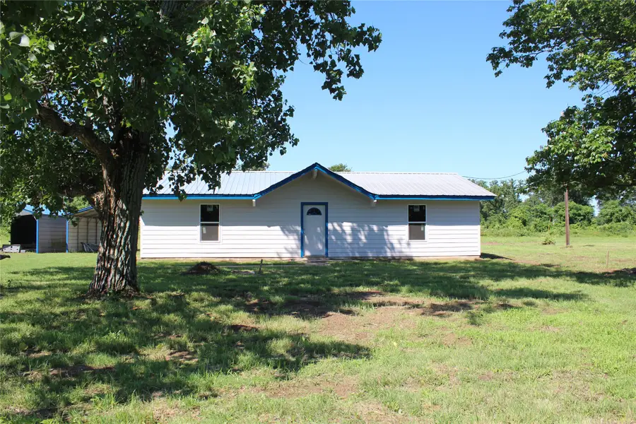2519 Fm 2027, Lott, TX 76656 - #2