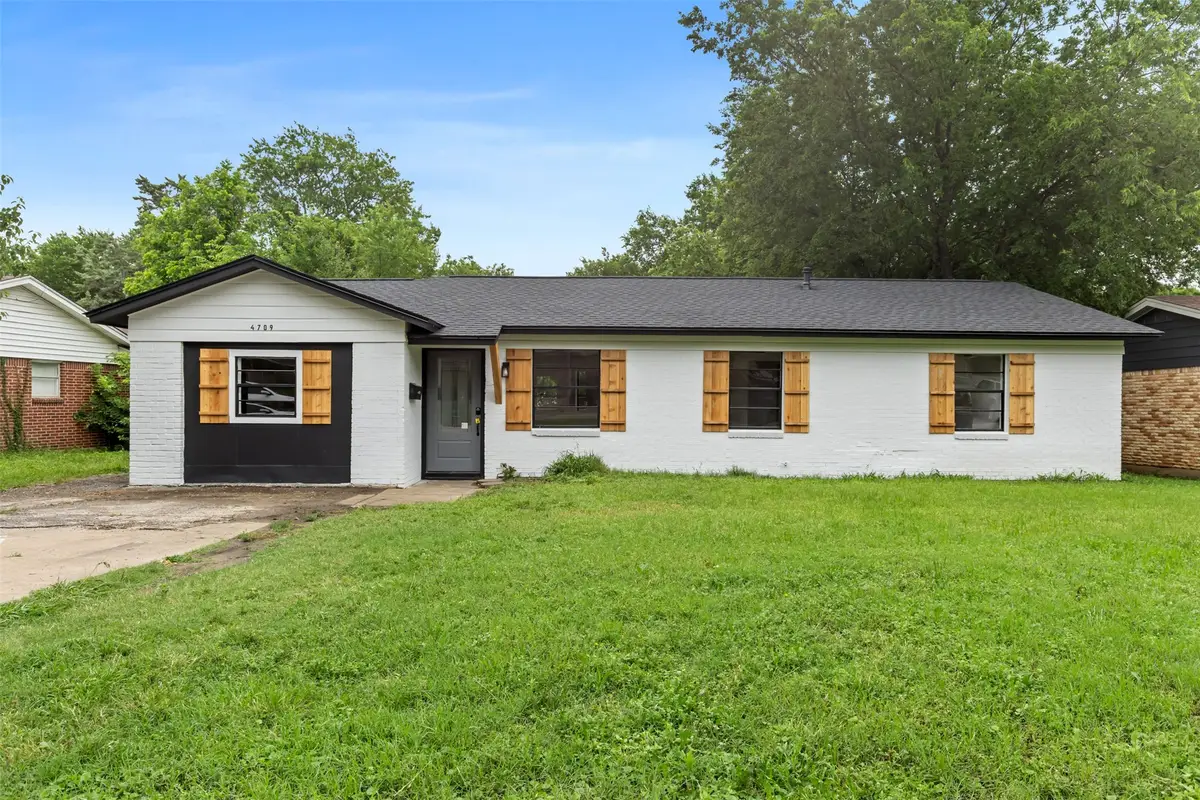 4709 Richards Terrace, Fort Worth, TX 76115 - #1