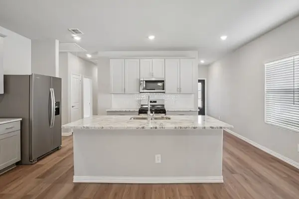 3512 Bridgeport Drive, Farmersville, TX 75442
