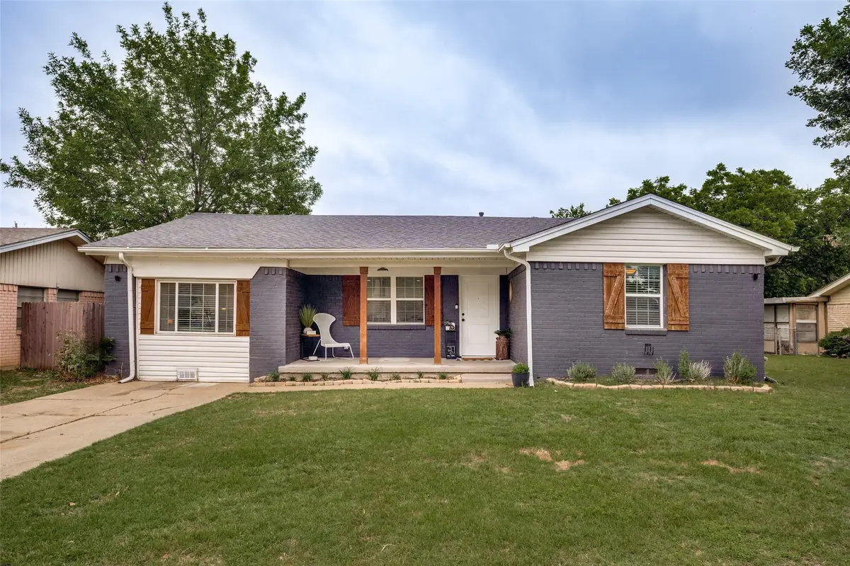535 Northside Avenue, Lewisville, TX 75057 - #1