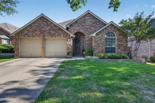 3813 Tidball Drive, Fort Worth, TX 76244