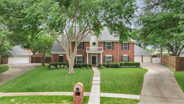 5208 Alexander Drive, Flower Mound, TX 75028