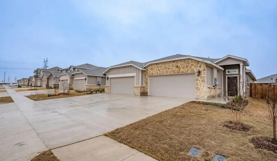 656-660 Wheatfield Drive, Venus, TX 76084 - #2