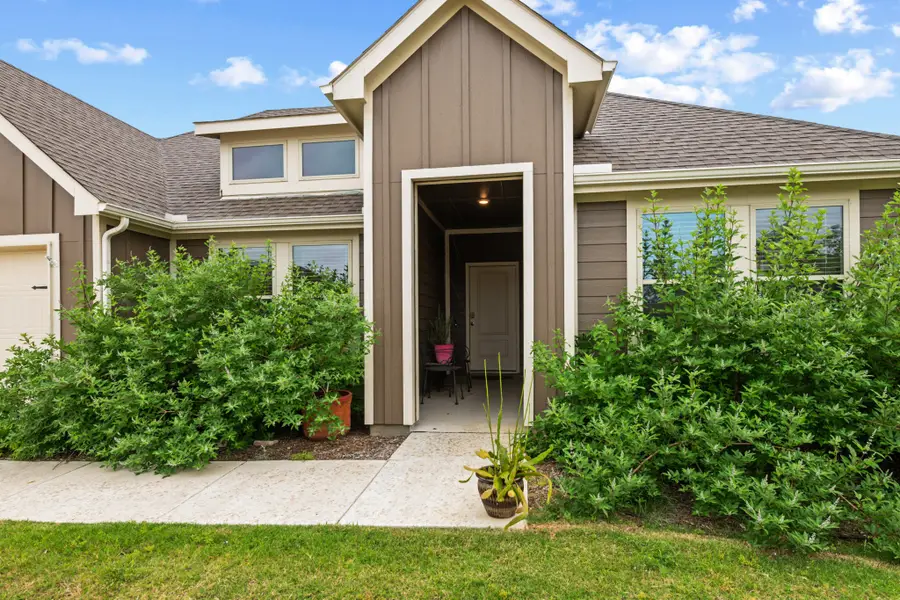 943 Buttercup Drive, Pilot Point, TX 76258 - #2