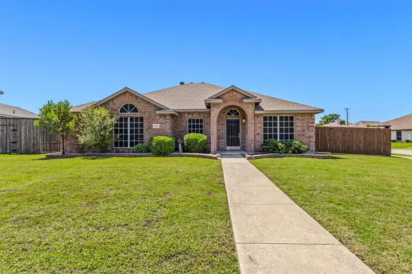 7202 Maplewood Drive, Rowlett, TX 75089
