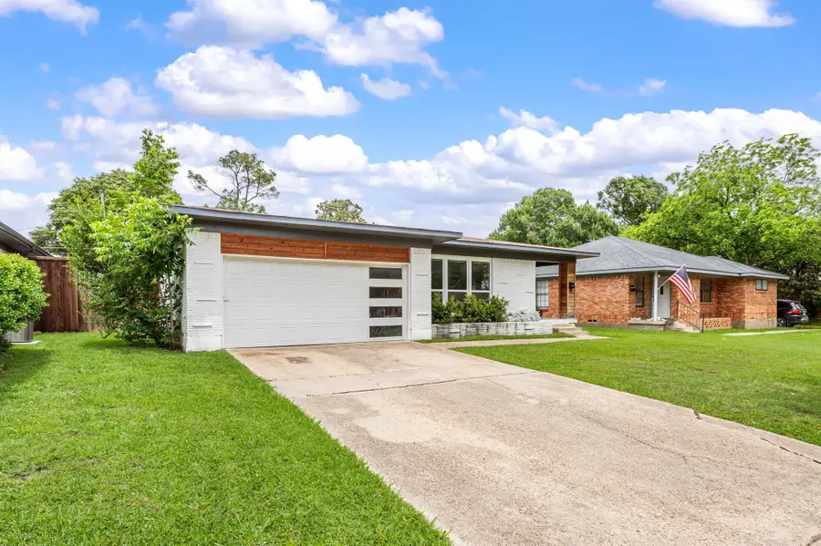 8852 Larchwood Drive, Dallas, TX 75238 - #2