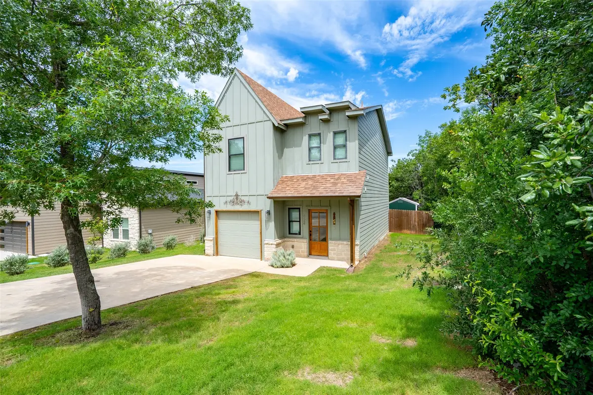924 Arkansas River Drive, Granbury, TX 76048 - #1