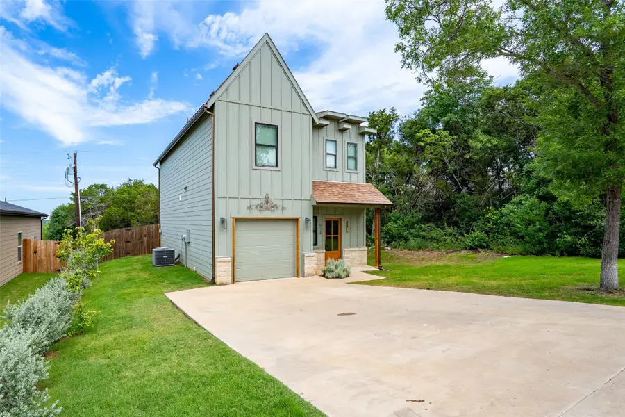 924 Arkansas River Drive, Granbury, TX 76048 - #2