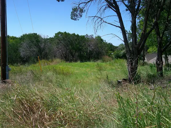 826 Tepee Trail, Granbury, TX 76048
