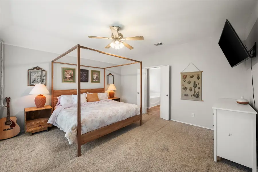 1650 Country Hills Drive, Waxahachie, TX 75165 - #2