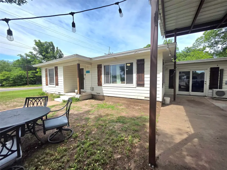 101 Mel Street, Winters, TX 79567 - #2