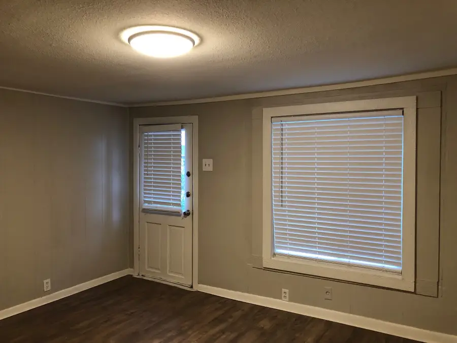1310 S 5th Street, Bonham, TX 75418 - #2