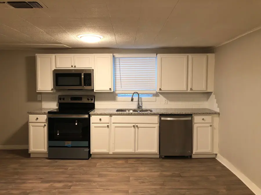 1310 S 5th Street, Bonham, TX 75418 - #3