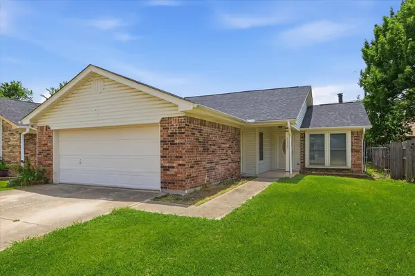 4118 Green Acres Circle, Arlington, TX 76017