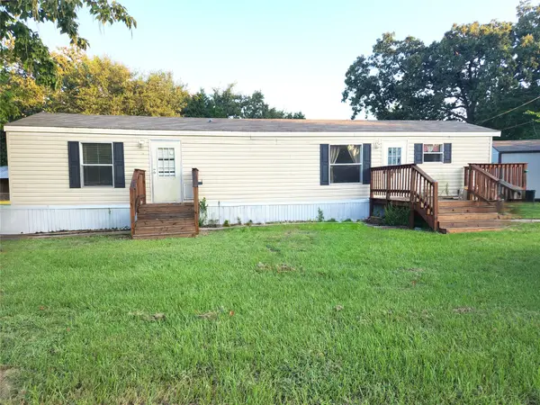 113 Butte Drive, Gun Barrel City, TX 75156