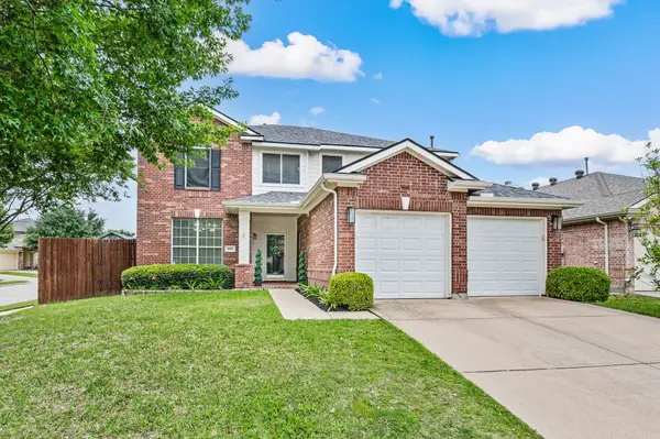 308 Bradbury Drive, Euless, TX 76040