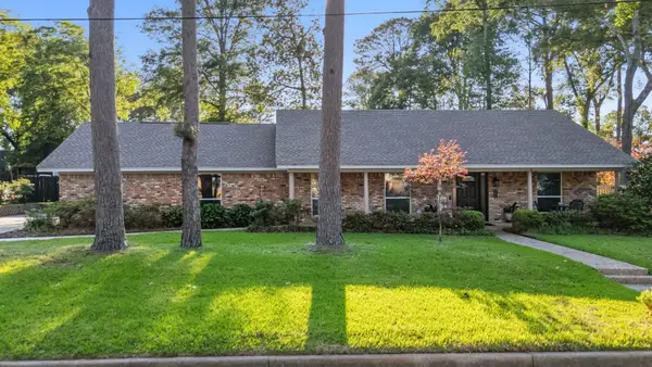 8229 Columbia Drive, Tyler, TX 75703