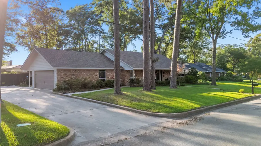 8229 Columbia Drive, Tyler, TX 75703 - #2