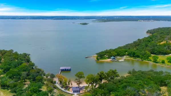8012 Cliff Point Court, Fort Worth, TX 76179