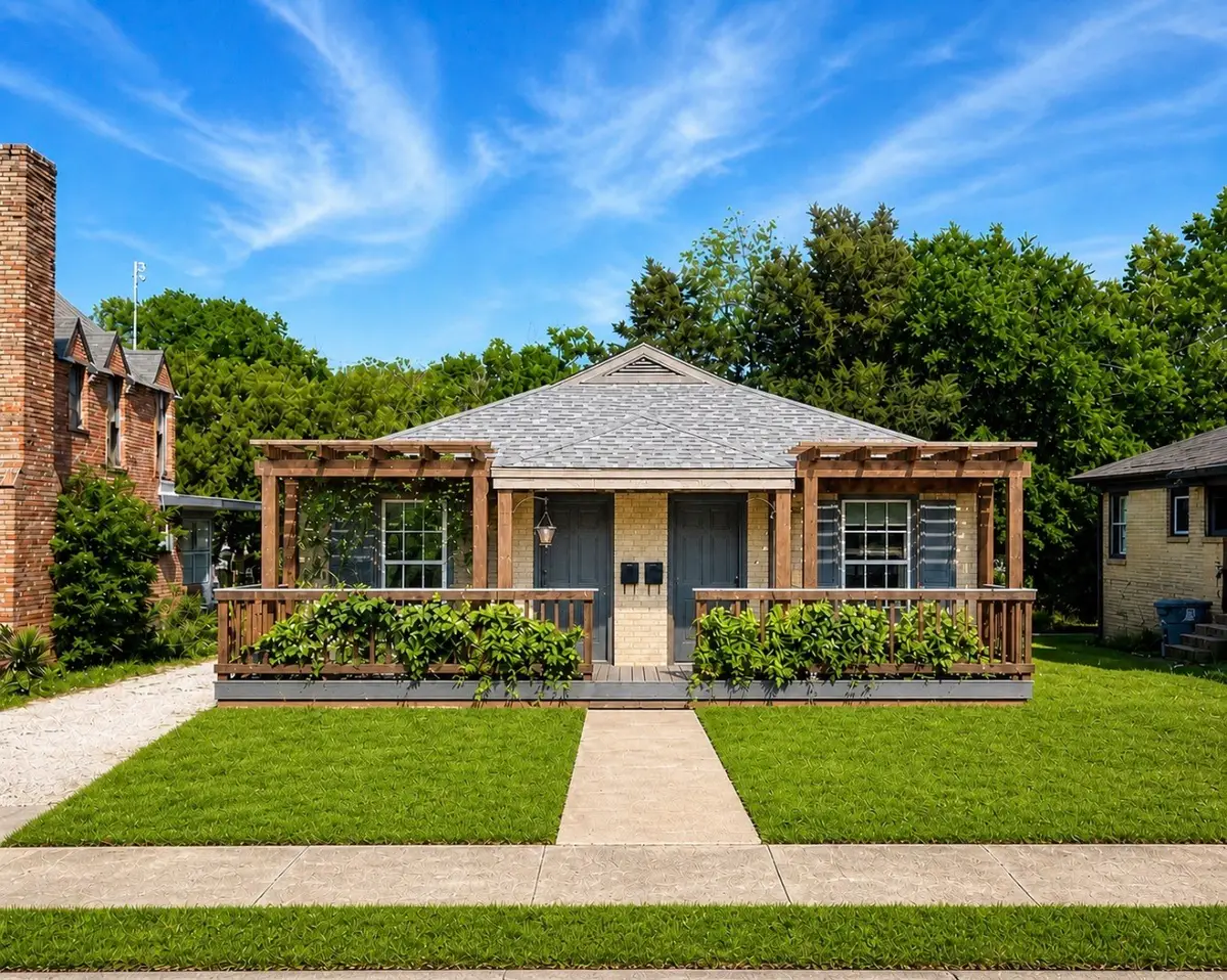 406 N Montreal Avenue, Dallas, TX 75208 - #1