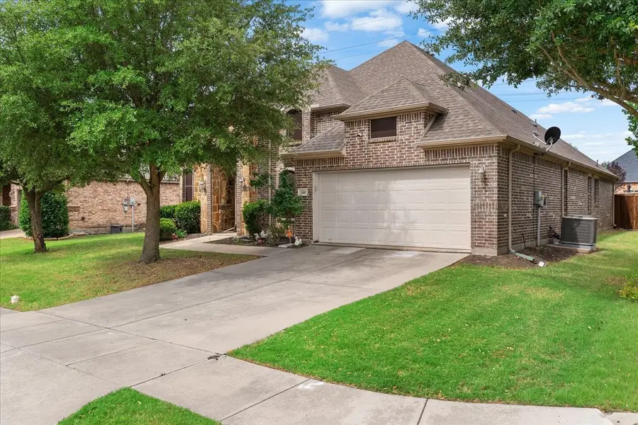 219 Boardwalk Avenue, Waxahachie, TX 75165 - #2