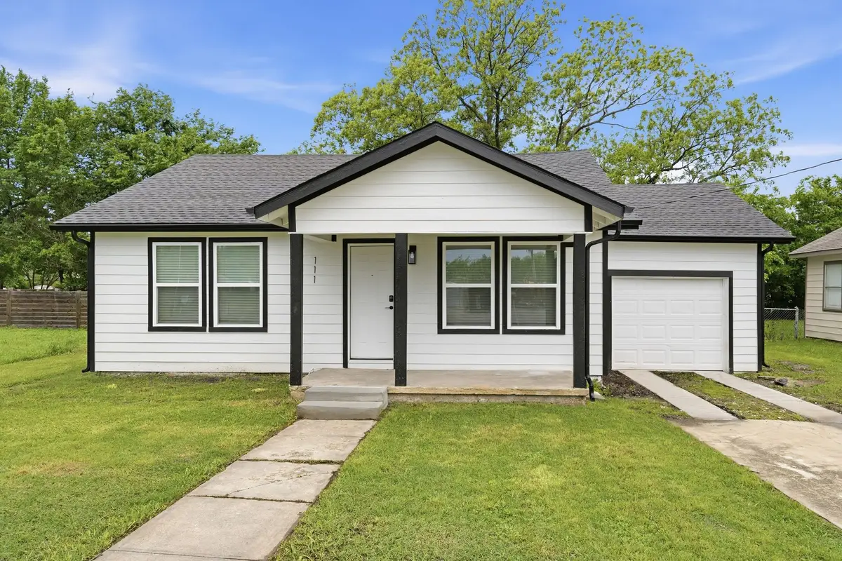 111 S 5th Street, Sanger, TX 76266 - #1