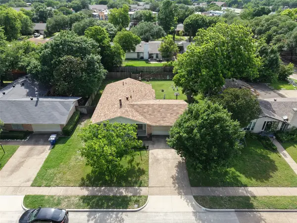 2763 Beechmont Drive, Dallas, TX 75228