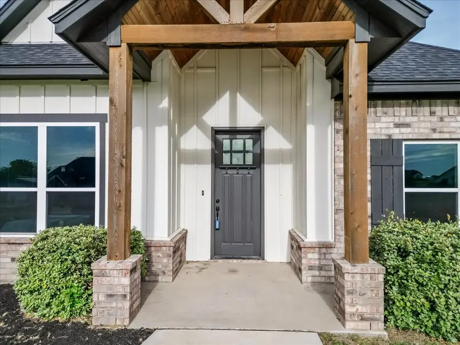1040 Pioneer Crossing, Weatherford, TX 76088 - #3