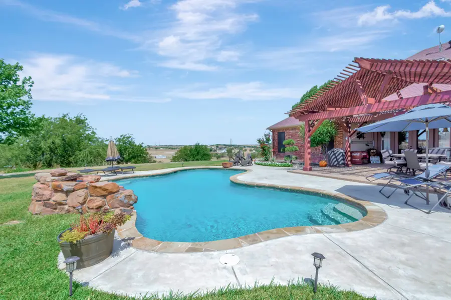 5520 White Settlement Road, Weatherford, TX 76087 - #3