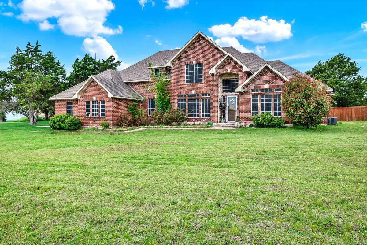 1915 Lillian Avenue, Glenn Heights, TX 75154 - #1