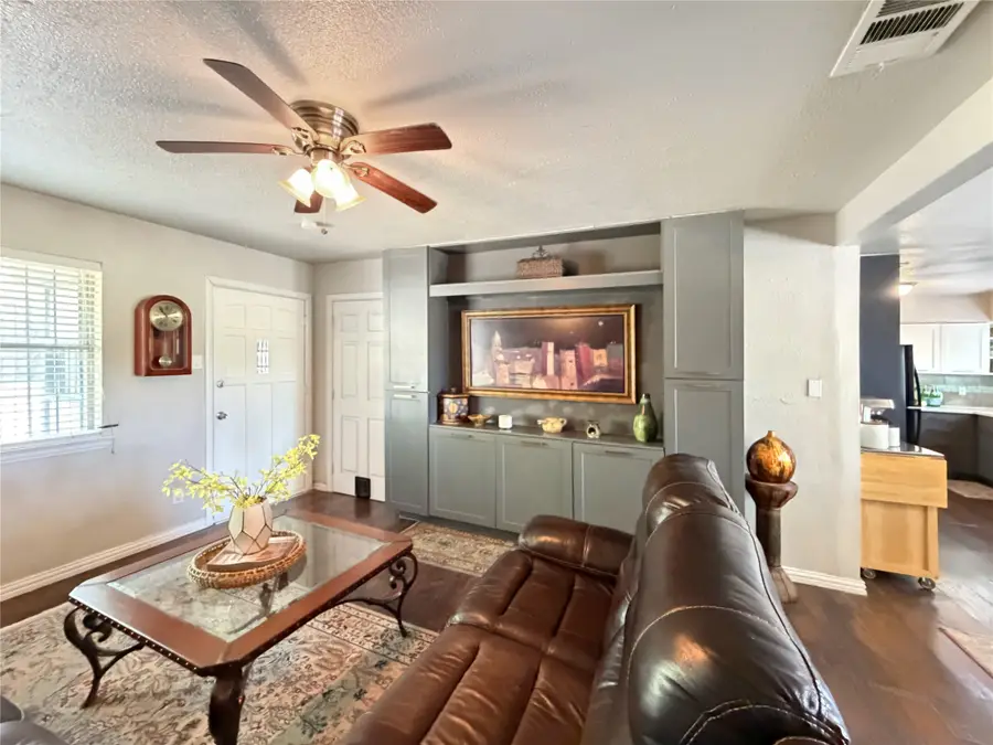 2243 Inca Drive, Dallas, TX 75216 - #3