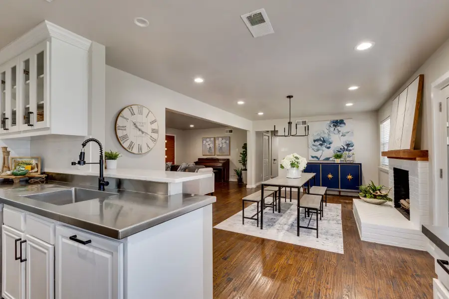 2606 Woodmere Drive, Dallas, TX 75233 - #2