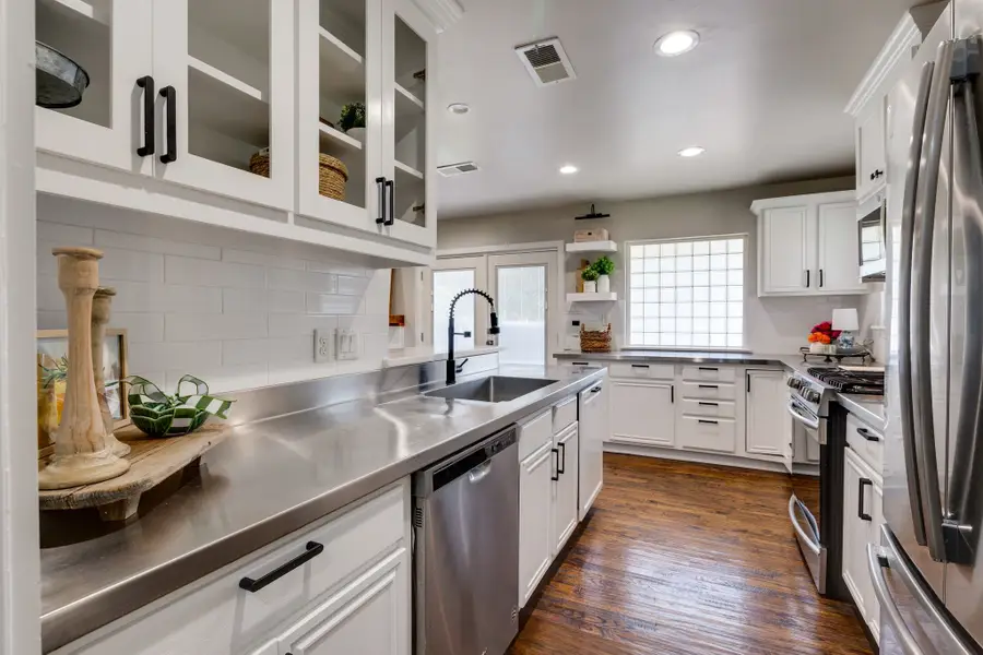 2606 Woodmere Drive, Dallas, TX 75233 - #3